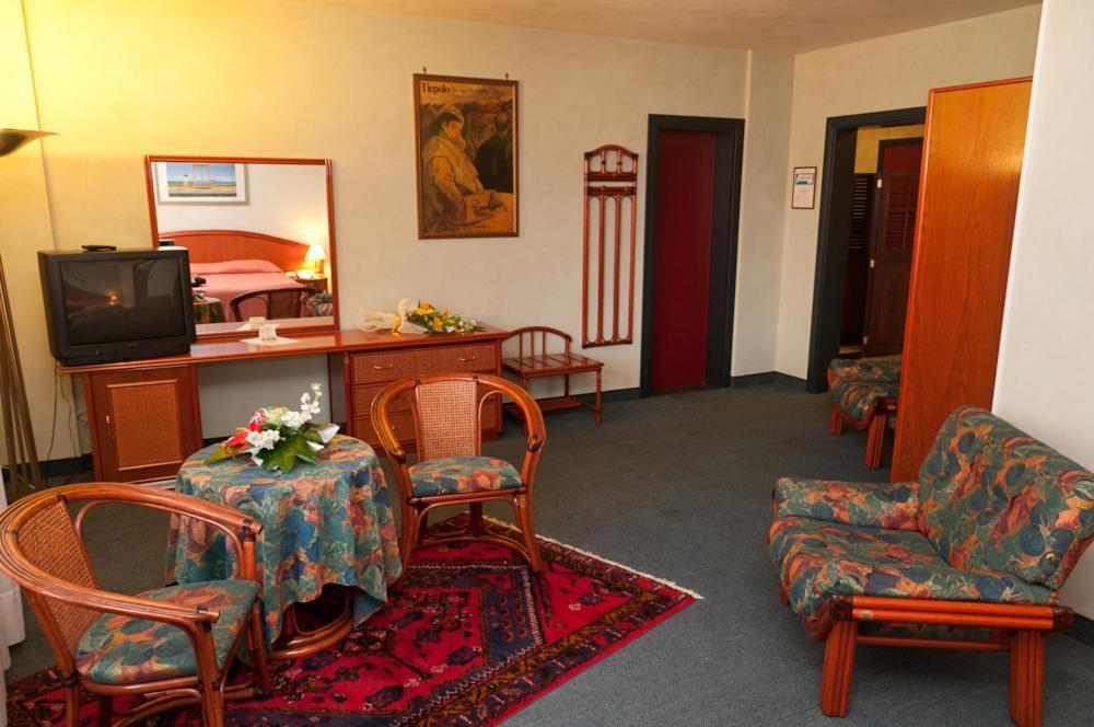 Hotel Villa Isabela SantʼAngelo Eksteriør bilde